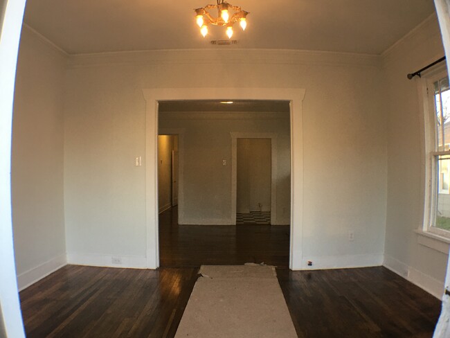 Living room looking West - 1328 Fairmount Ave