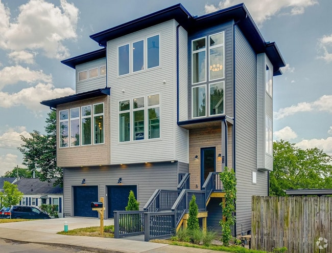 Building Photo - 613 Southgate Ave