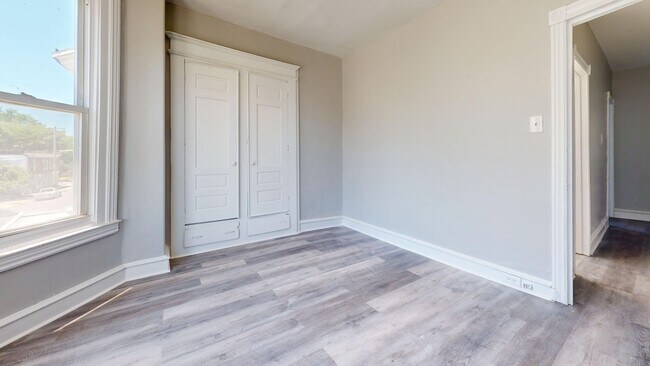 Building Photo - Renovated 3 Bedroom House for Rent