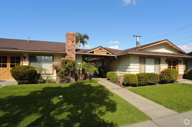 Foto del edificio - 2543 Winston Rd