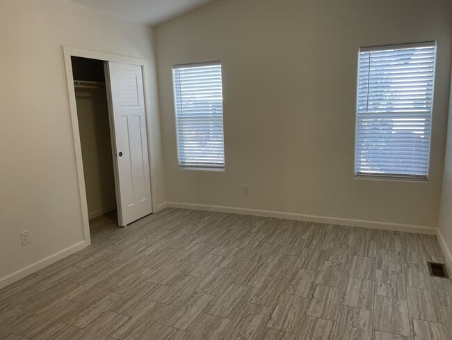 Building Photo - 17814 N 17th Way