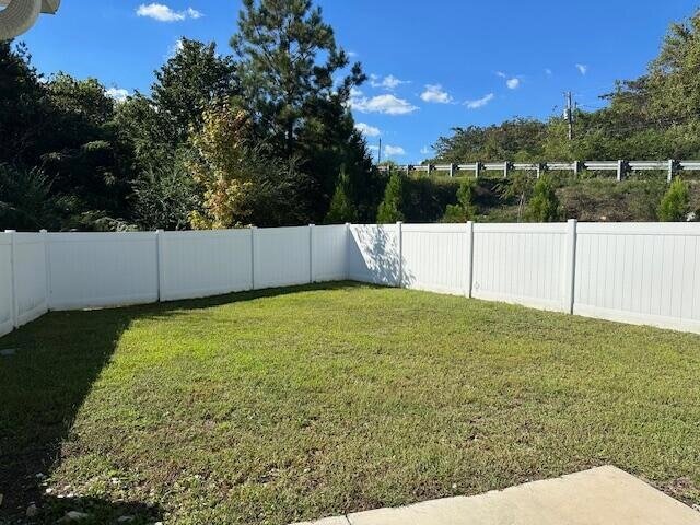 Building Photo - 1702 Arbor Hls Dr SE