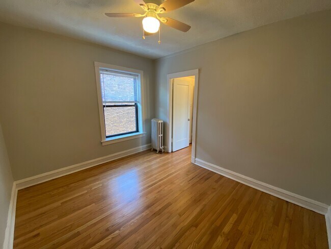 Foto del edificio - 6518 N Glenwood Ave