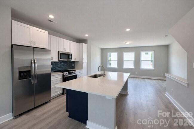 Foto del edificio - 3930 Winterfield Pl