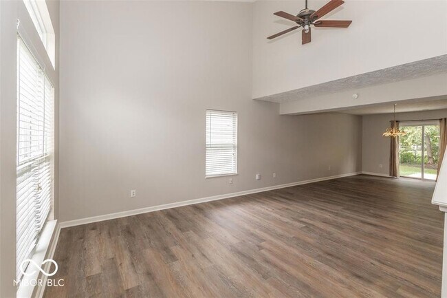 Foto del edificio - 10686 Trailwood Dr