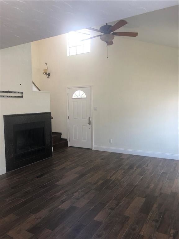 Building Photo - 360 W Harwood Rd