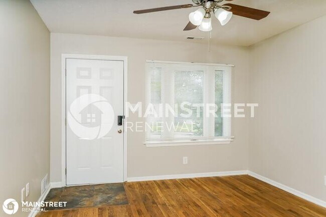 Foto del edificio - 4317 Hale Ave, Louisville, KY 40211
