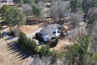 Building Photo - 17040 Birmingham Hwy