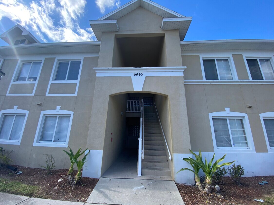6445 Cypressdale Dr Unit 101, Riverview, FL 33578 Condo for Rent in
