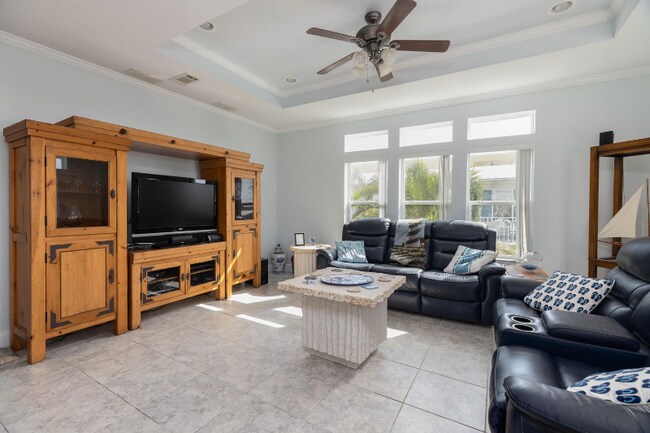 Foto del edificio - 116 Long Key Rd