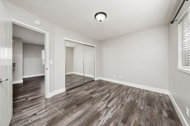 Foto del edificio - Charming 1 Bedroom 1 Bath in Roseville, CA