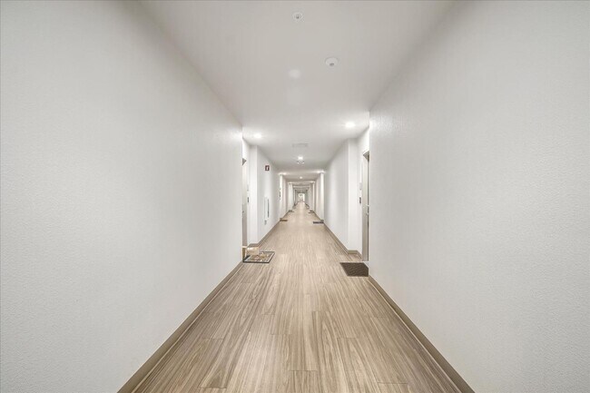 Foto del edificio - 5933 Sunstone Dr