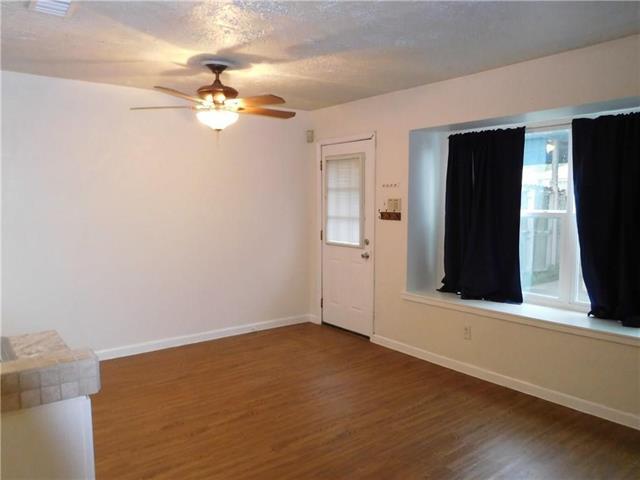 Building Photo - 20 W Townhouse Ln