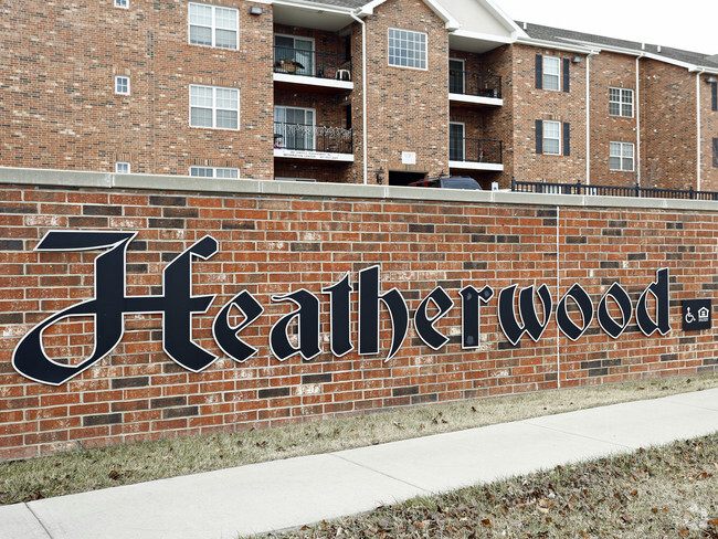 Signage - Heatherwood Apartments