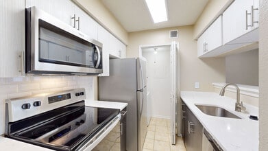 Interior Photo - Wellington Place at Olde Town