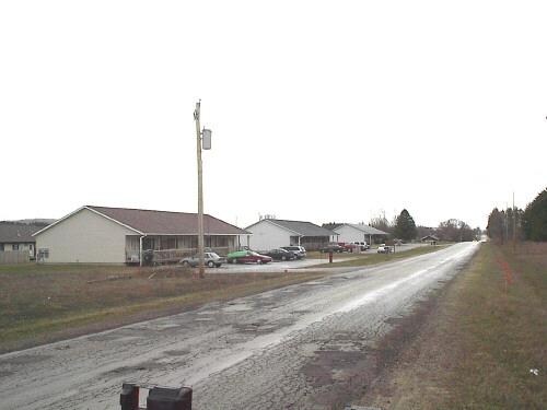 Building Photo - 8557 Cedar River Rd