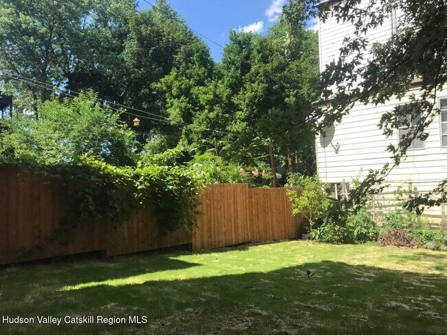 Foto del edificio - 524 State St