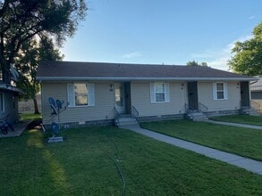 Building Photo - 2311 N Huston Ave
