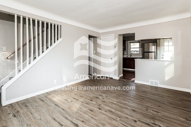 Foto del edificio - 2062 Champaign Rd