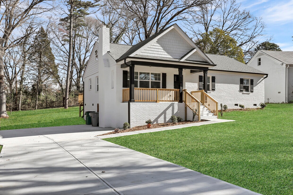 Primary Photo - 536 Stegall St