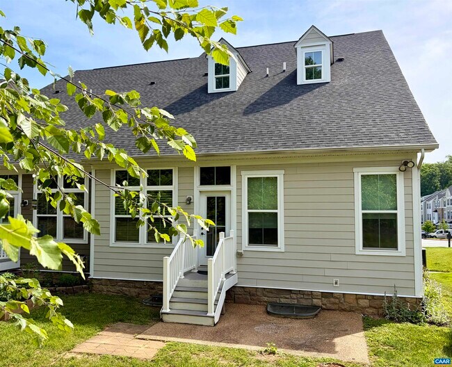 Foto del edificio - 1567 Sawgrass Ct