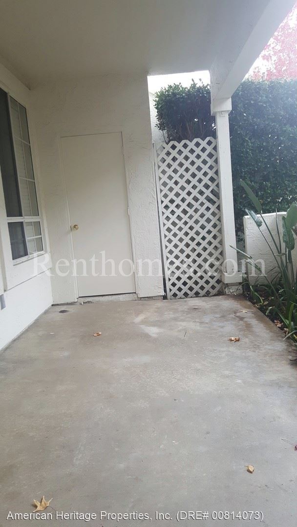 2 br, 2 bath House - 11530-121 Caminito La... photo'