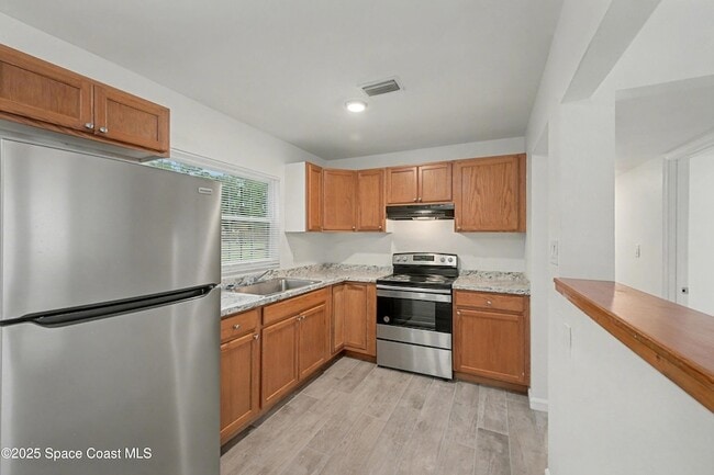 Building Photo - 990 Pinson Blvd