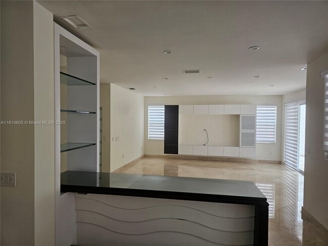 Foto del edificio - 4501 NW 93rd Doral Ct