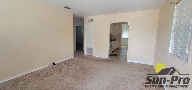 Building Photo - 1532 Espanola Ave