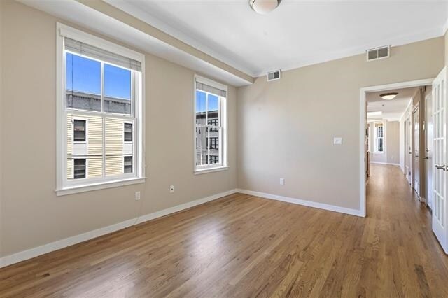 Foto del edificio - 132 Monroe St