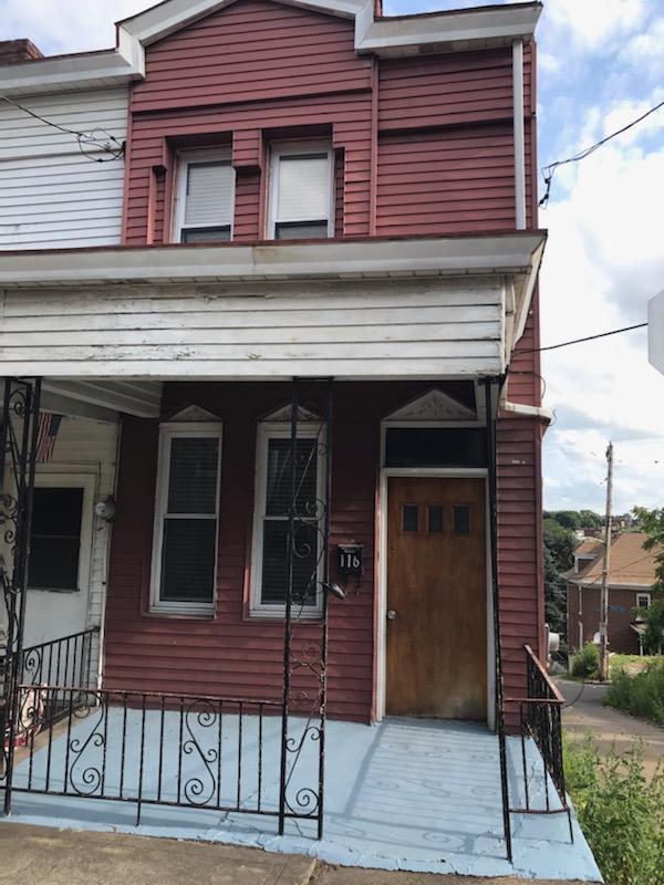 Frente - 116 Jucunda St