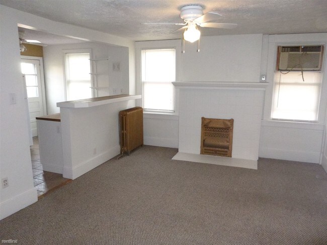 Building Photo - 367 Coltart Ave