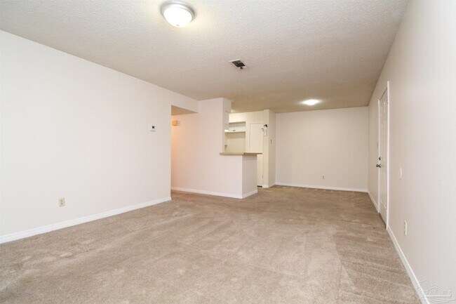 Foto del edificio - 7116 Pearson Rd