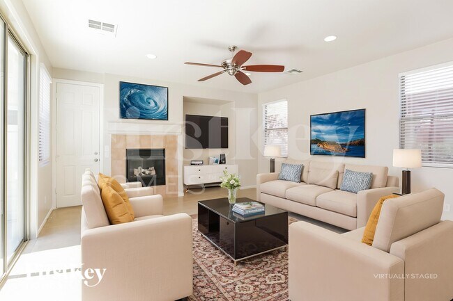 Foto del edificio - 10497 Foggy Glen Ave