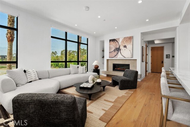 Foto del edificio - 4261 Uptown Newport Dr