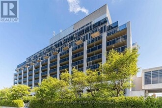 Building Photo - 1040 The Queensway