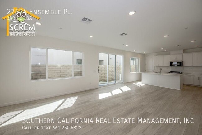 Foto del edificio - New Construstion Three Bedroom with Solar