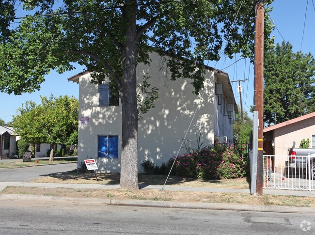 Building Photo - 577 Weber St
