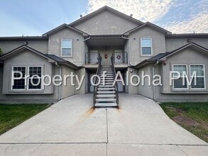 Building Photo - 1041 W Pine Ave