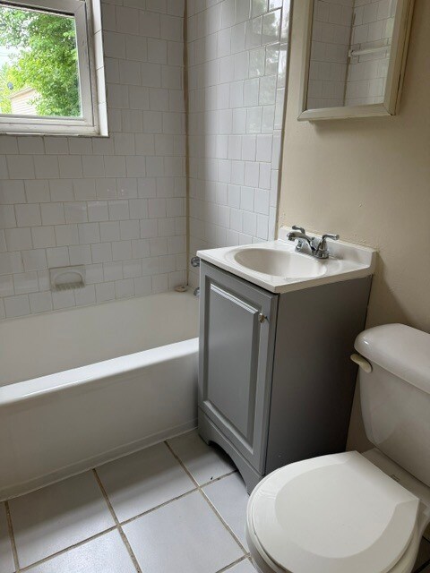 Foto del edificio - 1014 48th Pl NE