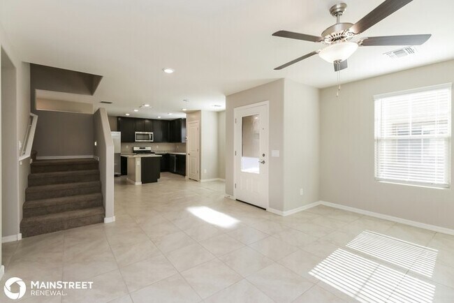 Foto del edificio - 3921 S 82nd Dr, Phoenix, AZ 85043