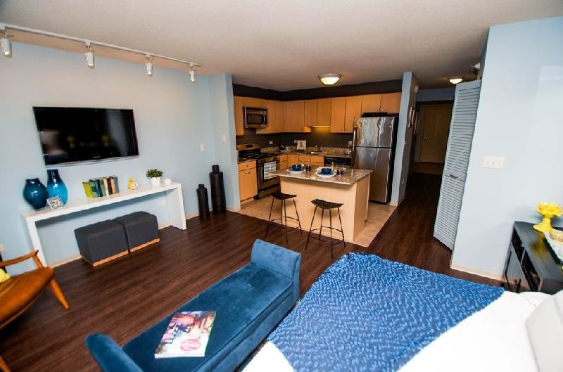Foto principal - 220 S Columbus Dr