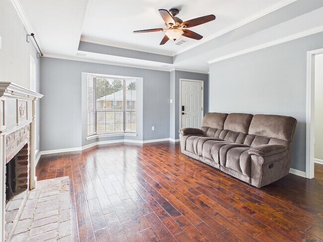 Foto del edificio - 1058 Bullrush Dr