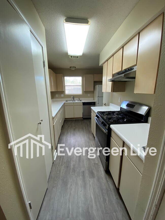 Foto del edificio - 48 Callan Ct