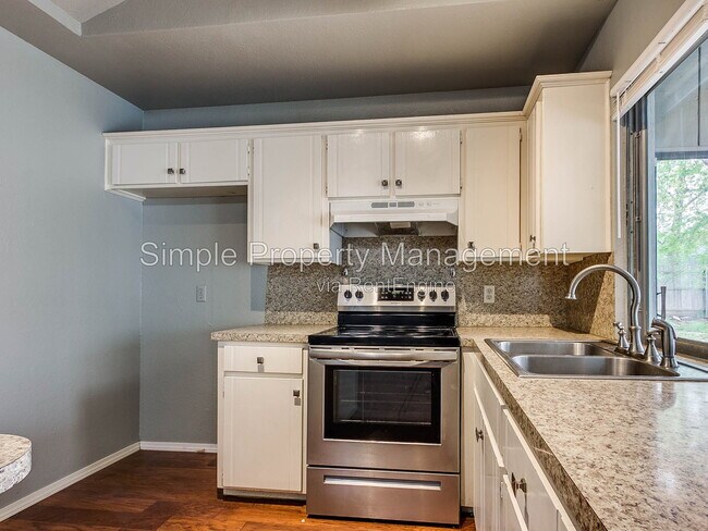 Foto del edificio - 2229 NW 113th St