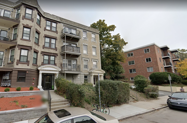 Foto del edificio - 47 Englewood Ave