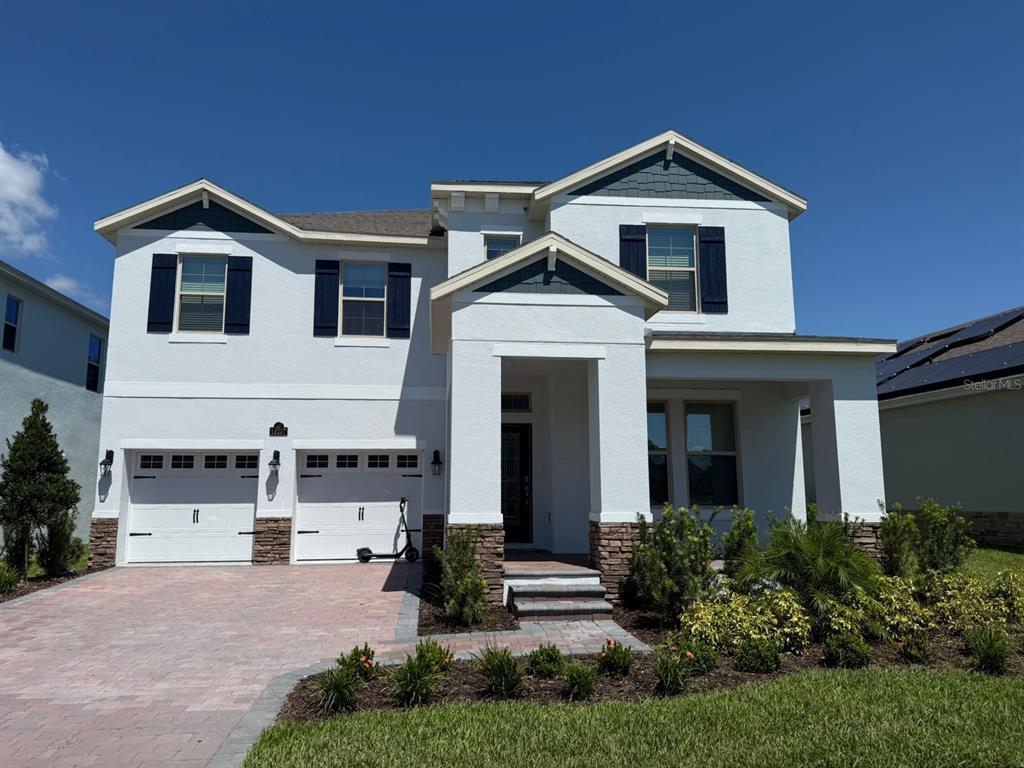 Foto principal - 16207 Point Rock Dr