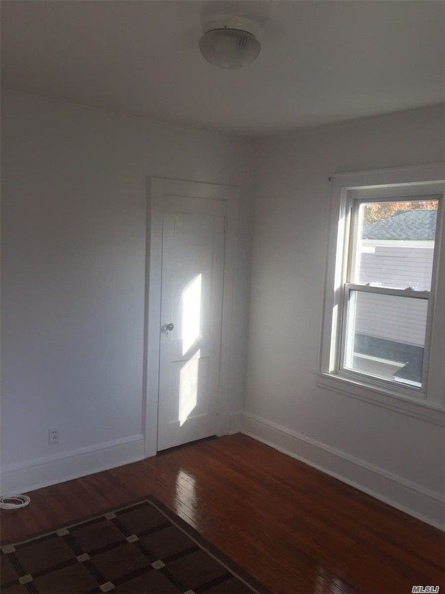 Building Photo - 111 N 3rd St