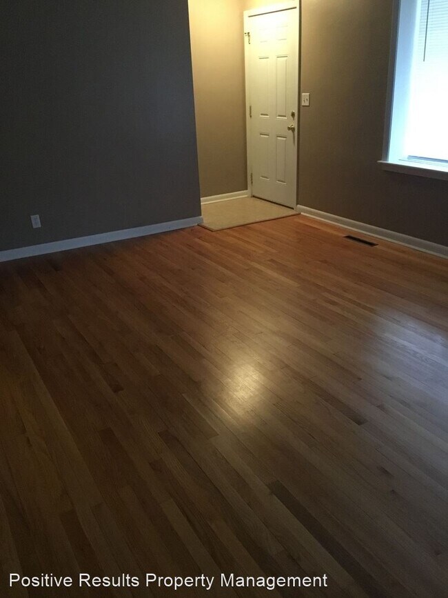 Foto del edificio - 4 br, 2.5 bath House - 2818 20th Ave