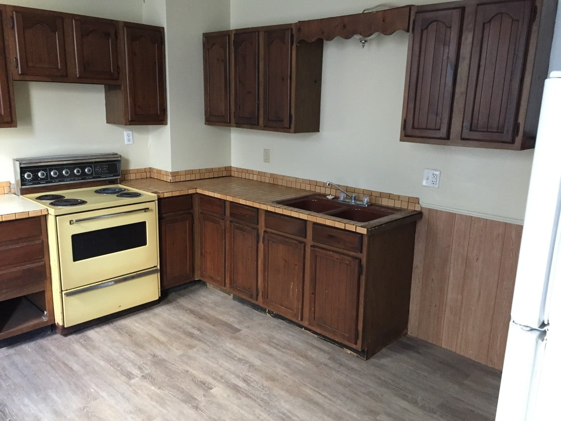 Kitchen - 426 N 2nd St